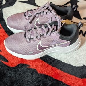 Nike Women’s Purple Lace-Up Athletic Sneakers